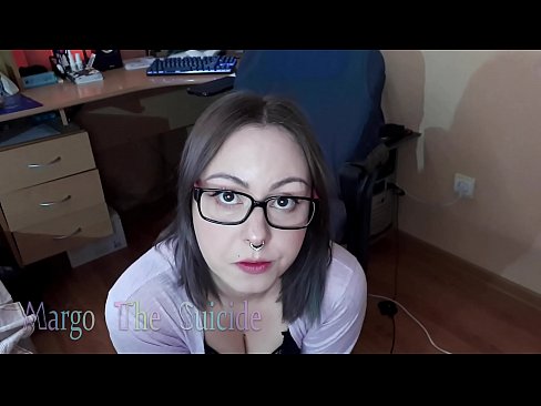 ❤️ Rapariga Sexy com Dildo de Óculos Chupa Profundamente na Câmara Porno porno em nós pt.higlass.ru